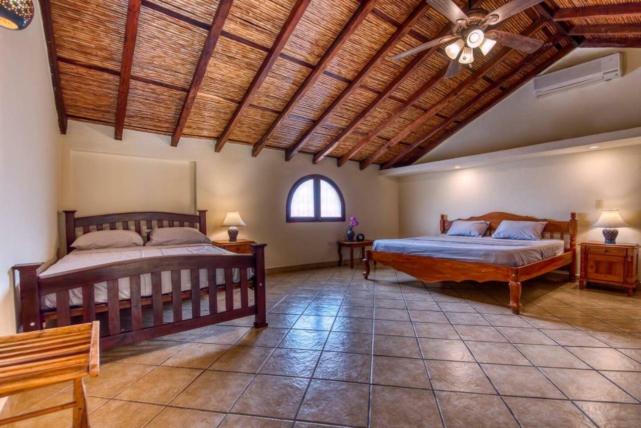 Casa De Arcos Villa Granada Luaran gambar